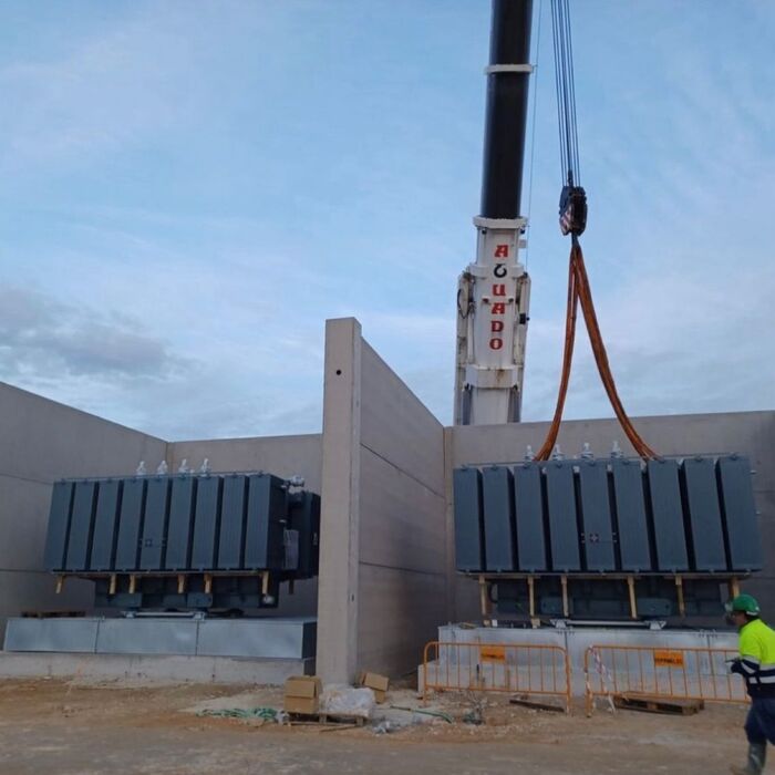 retention tank in several modules for large transformers when the width of the tank exceeds the European transport gauge.