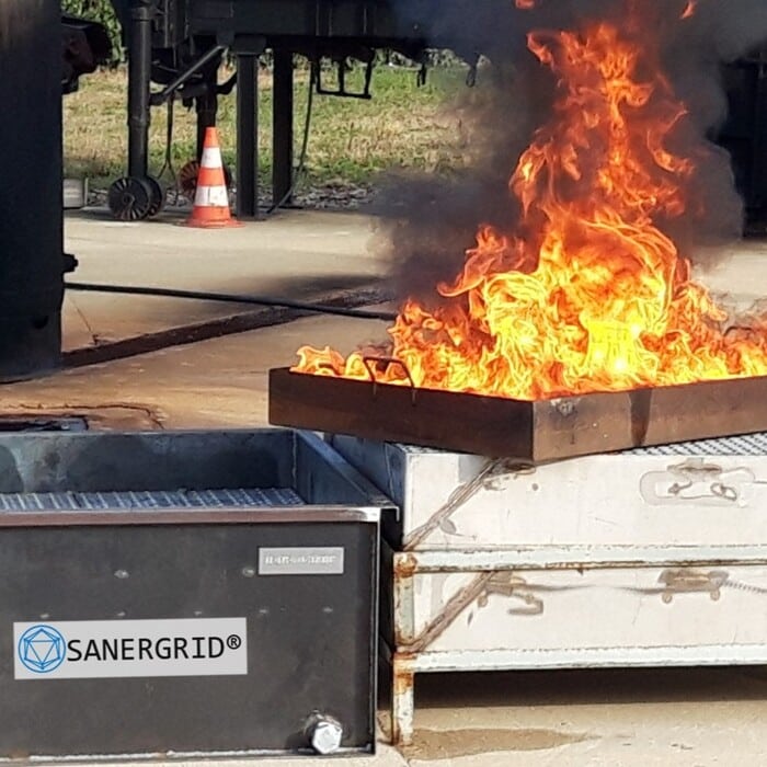 Prueba de incendio de aceite dieléctrico riesgo de incendio de piscina de hidrocarburos