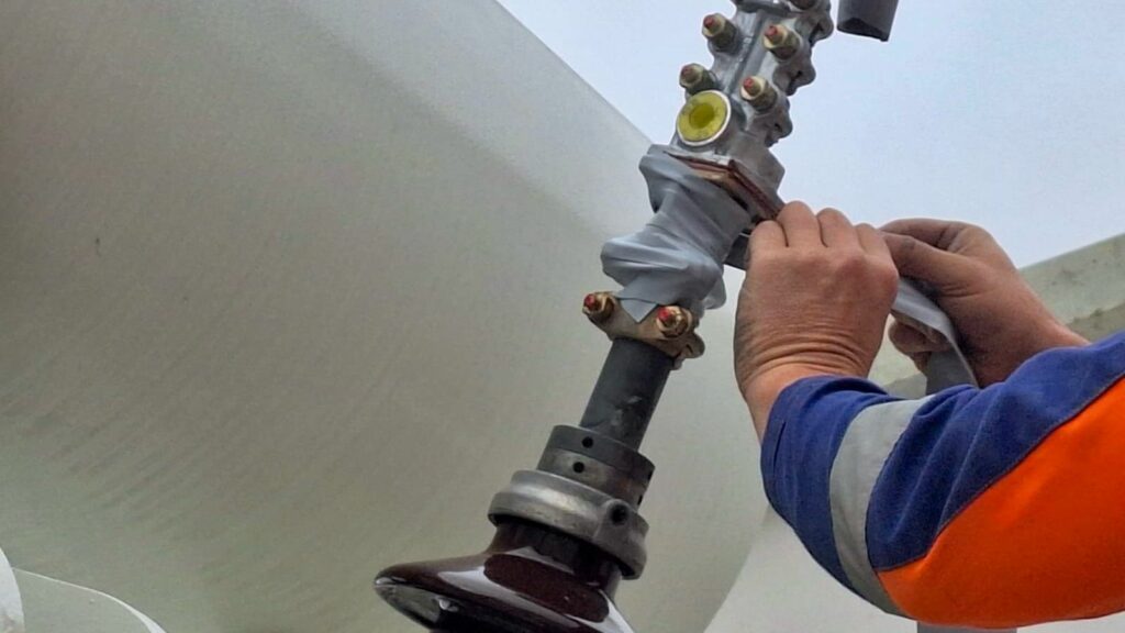 Zoom sur la rapidité et facilité de mise en oeuvre MIDSUN SYNERDIS sur équipements électriques complexes ENEDIS