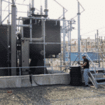 Sistema di filtrazione a grande volume PETRO BARRIER POMPA per acqua inquinata da idrocarburi in vasche e fosse di ritenzione