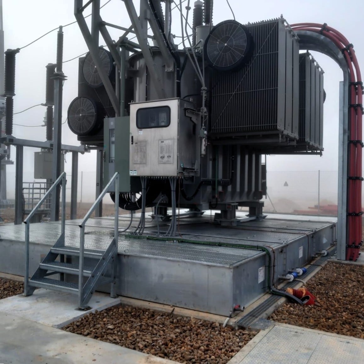 Depósito de retención ignífugo y filtración de aguas pluviales del Grupo SANERGRID para centrales fotovoltaicas
