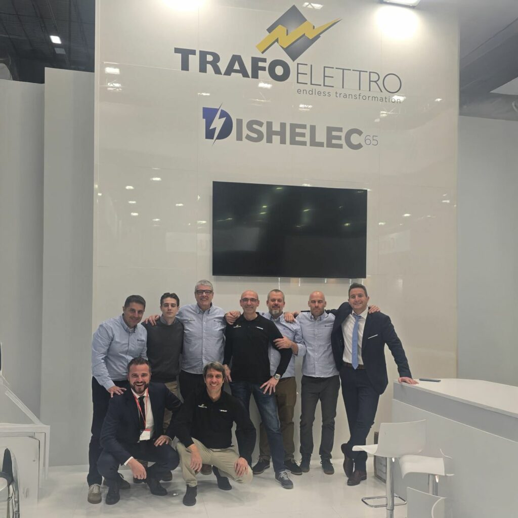Equipo de Sanergrid, Dishelec 65 y Trafo Elettro en la feria Matelec Ifema Madrid 2025