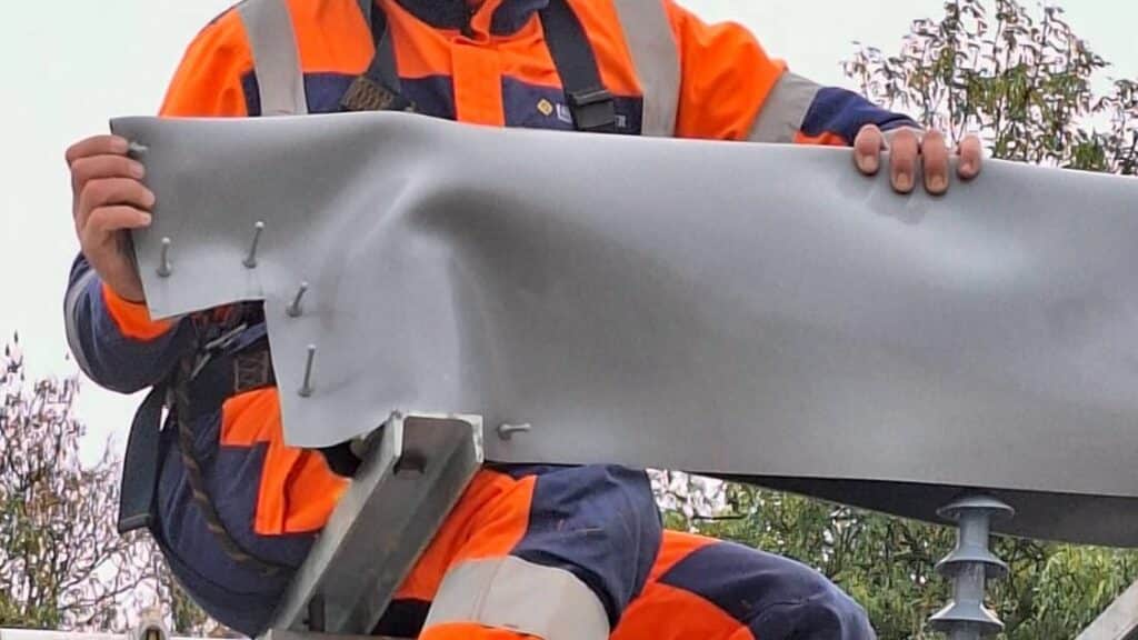 Flexible insulation of the MIDSUN SYNERDIS E Plate on ENEDIS and RTE substation busbars