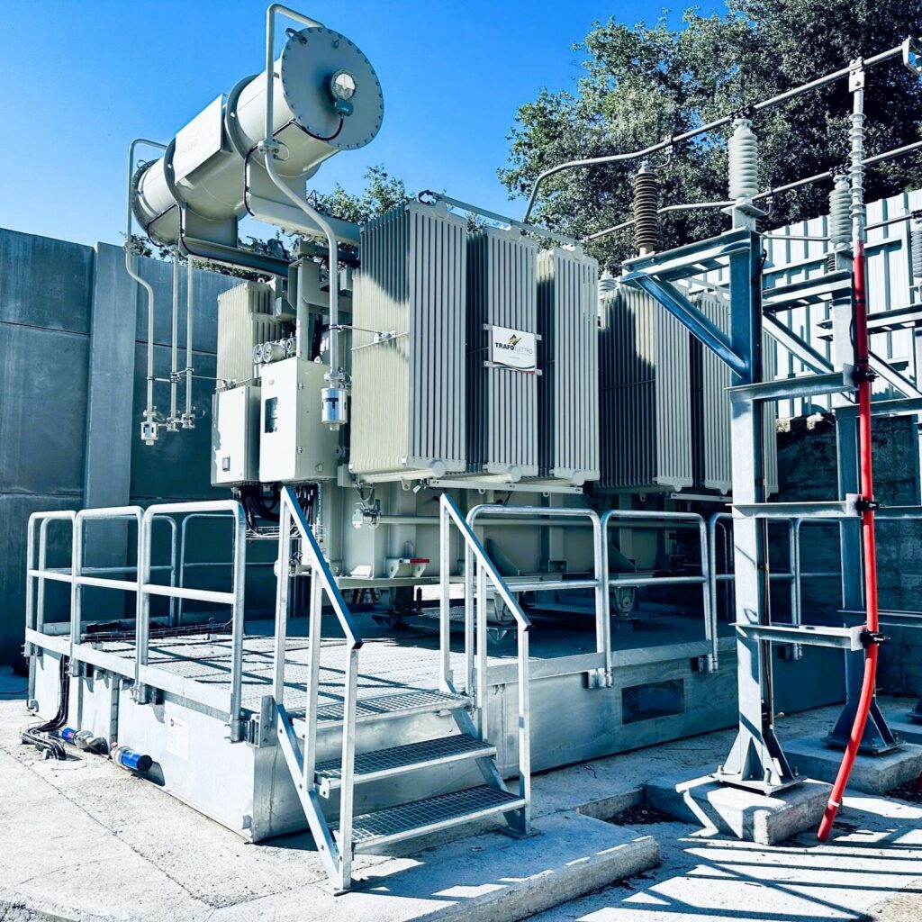 Trasformatore di potenza con vasca Modulo SANERGRID, copertura LHD e accessori